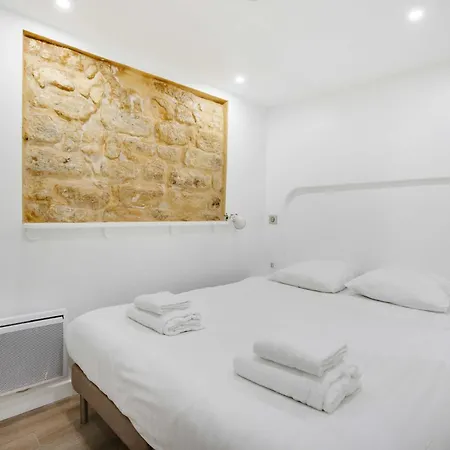 Charming 1br Montorgueil Republique *